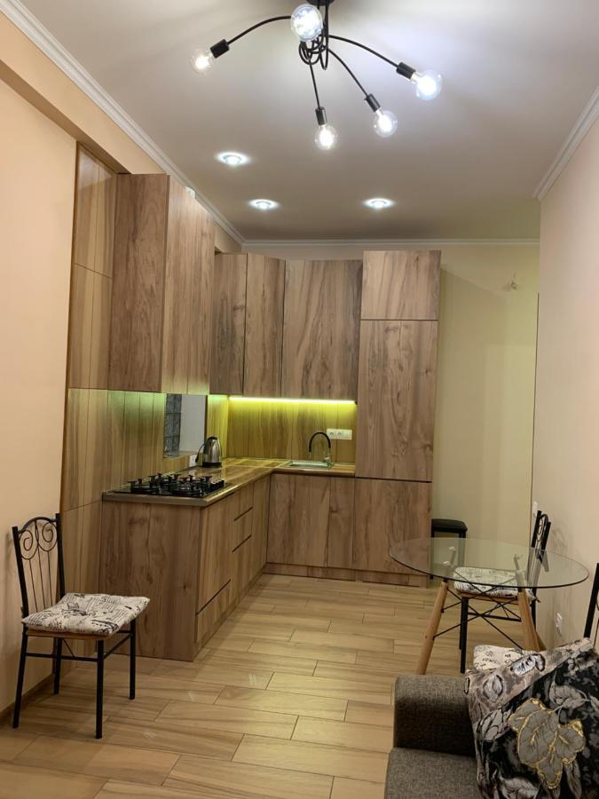 Melikishvili Str. Apartment Tbilisi Buitenkant foto