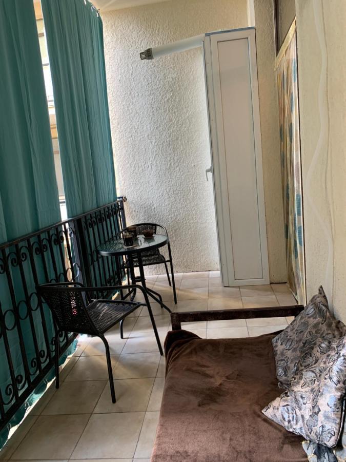 Melikishvili Str. Apartment Tbilisi Buitenkant foto
